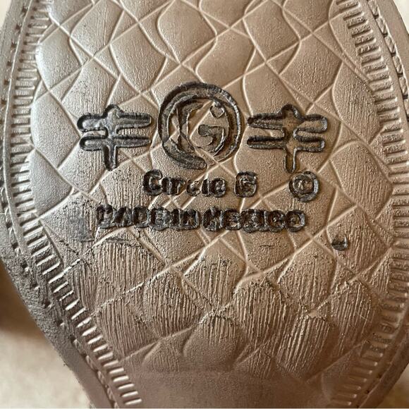 Circle G by Corral Ladies Black & Yellow Cutout Bootie NWT Size 8.5 - Picture 11 of 13